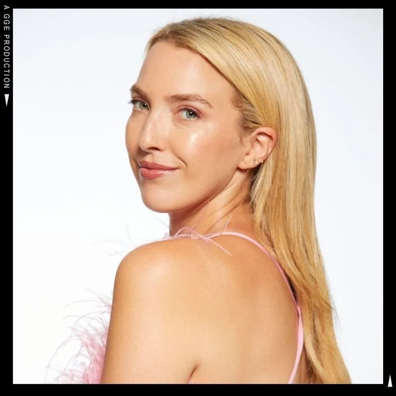 Mom Shaming, Crying Videos, and Not Giving a F*ck with Jackie Schimmel