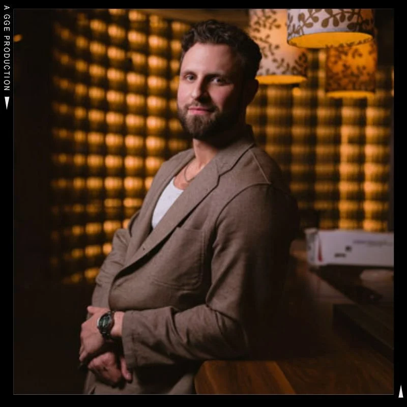 What Men are Thinking When They’re Dating feat. Niko Emanuilidis