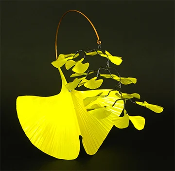 Tabletop_yellow_ginkgo.jpg