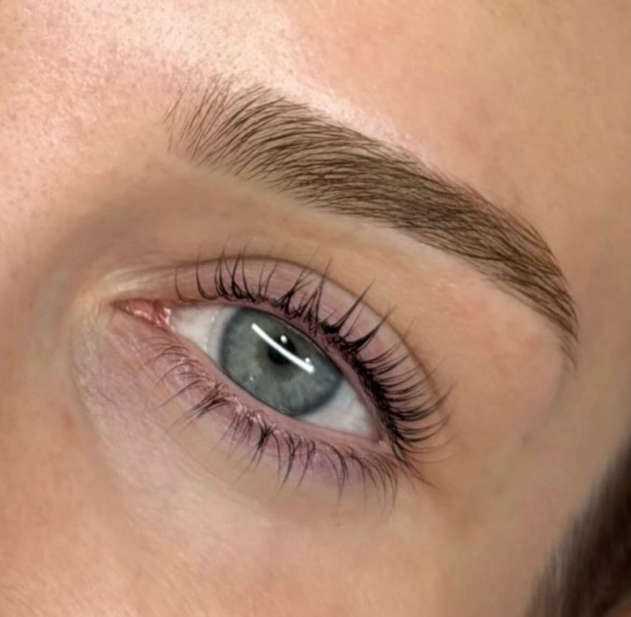 Lash lift + tint 

+

Brow wax + tint 

🪄 🪄🪄🪄🪄🪄🪄🪄

@cleanseandcontour