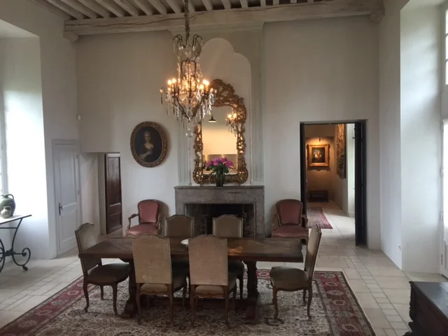 dining-room-5.jpg