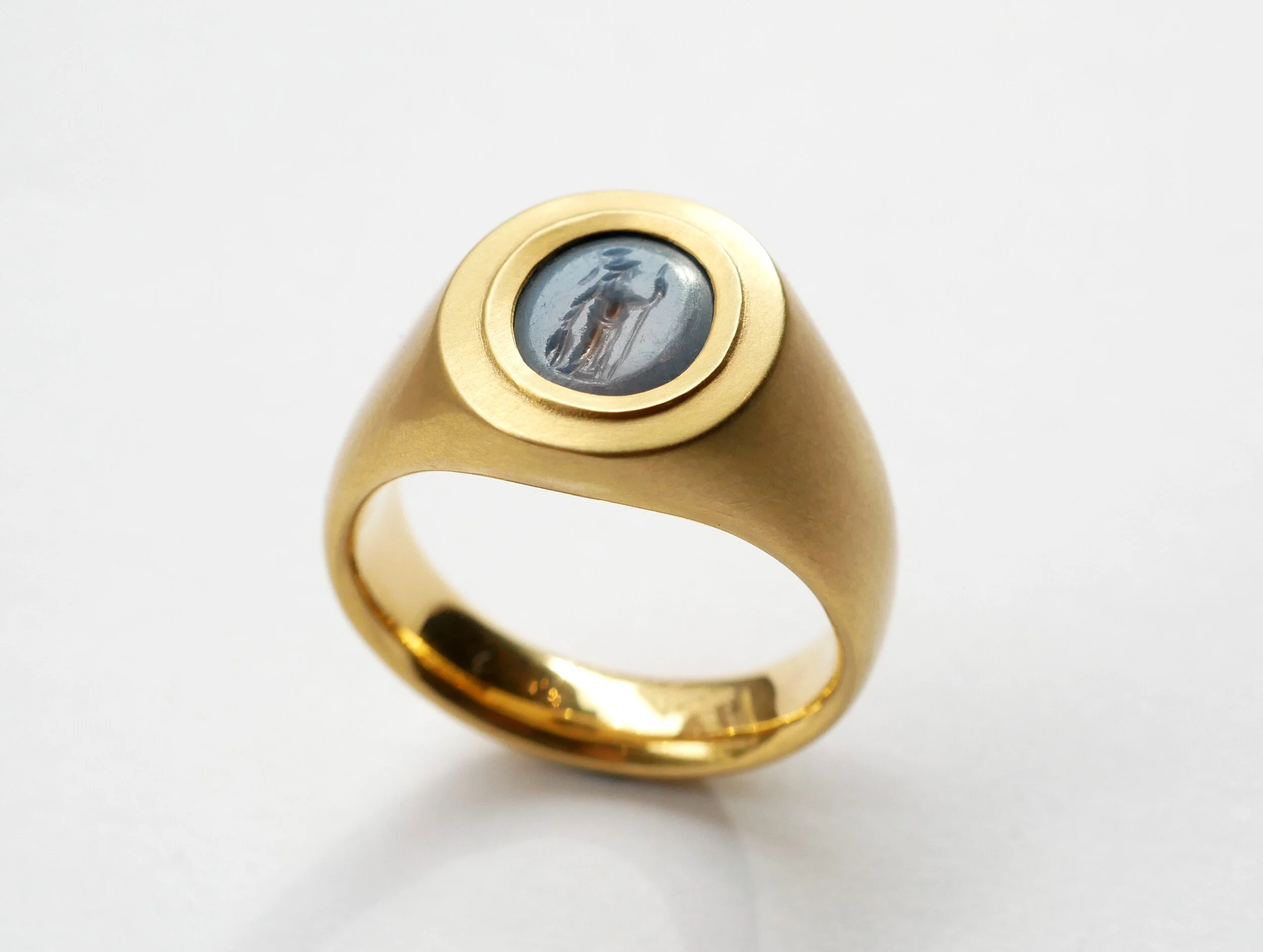 ring_roman_gem_nicolo_minerva2.jpg