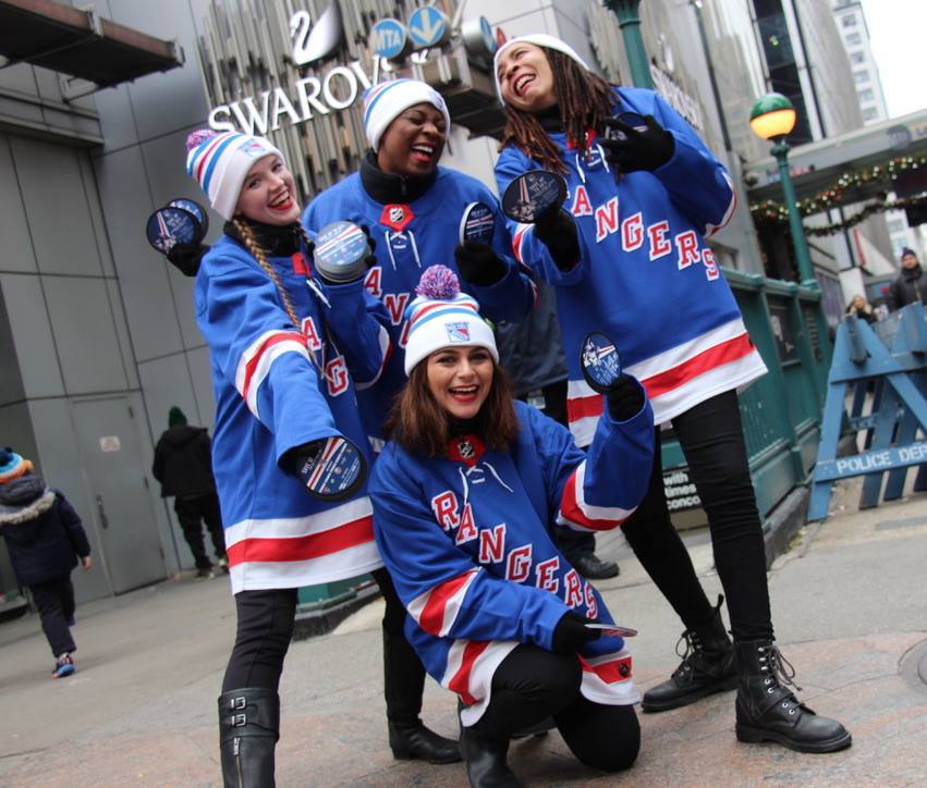 New York Rangers Womens in New York Rangers Team Shop 