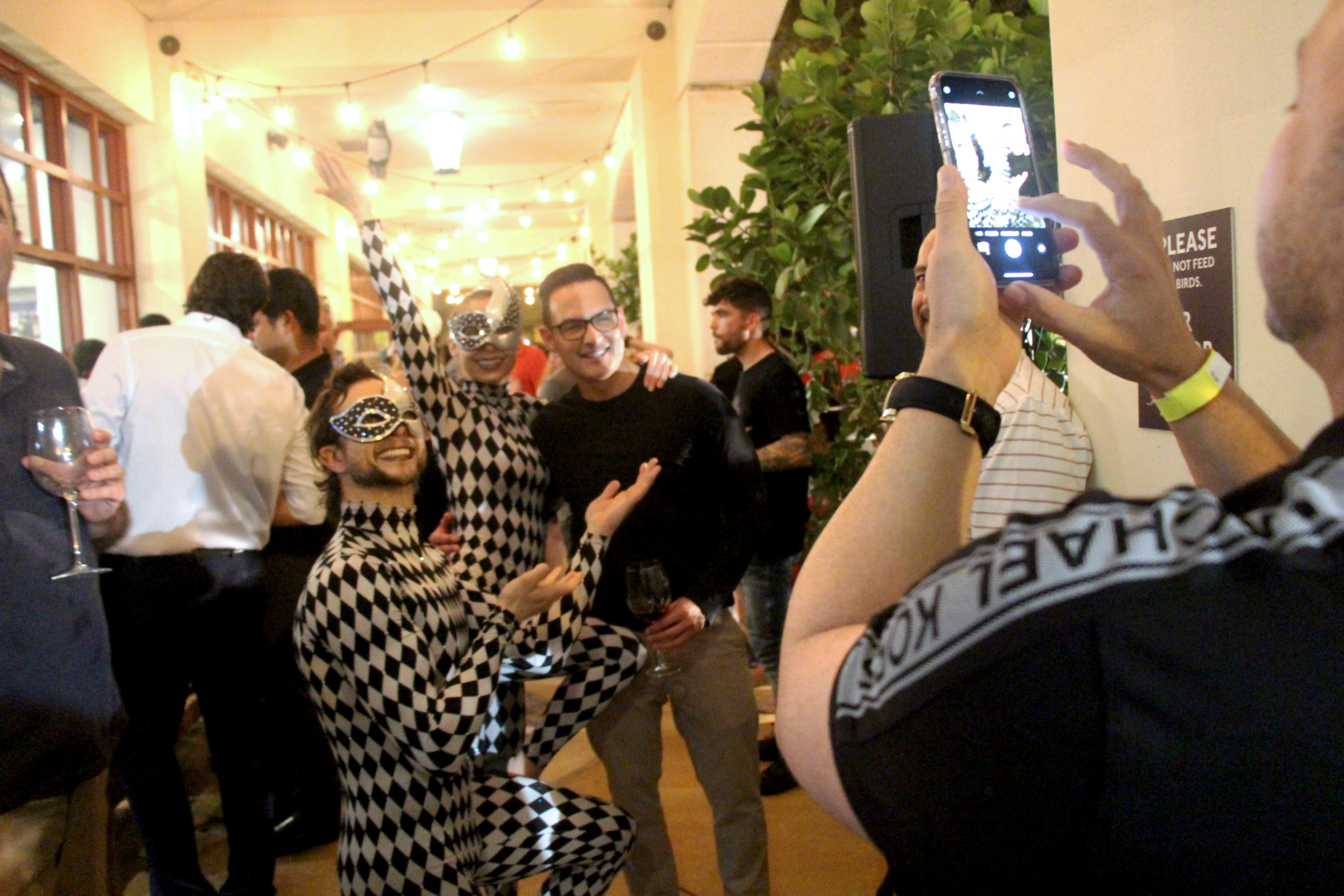 Villa-Maria-Wines-Miami-Grazianos-Cirque-du-Soleil-Event-08.png