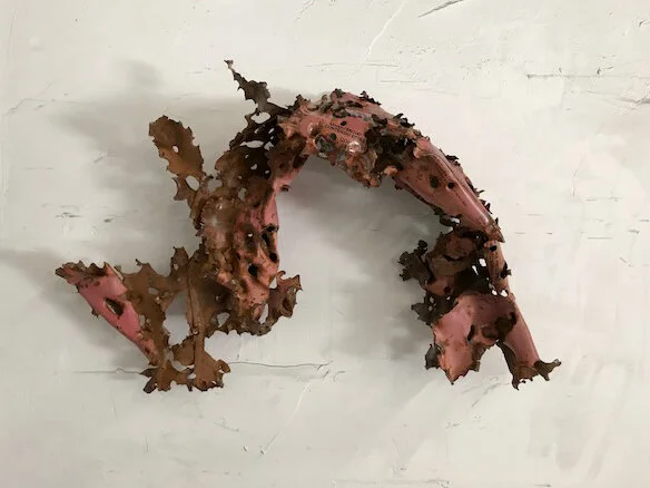 e&c_wall_g.jpg