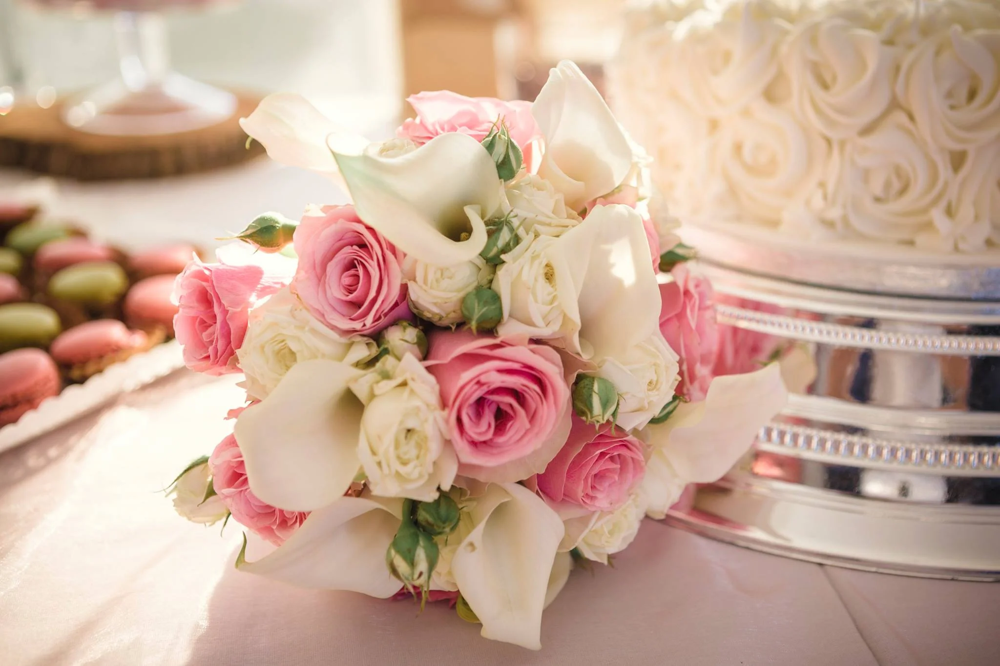 Hour Weddings - Wedding Cake