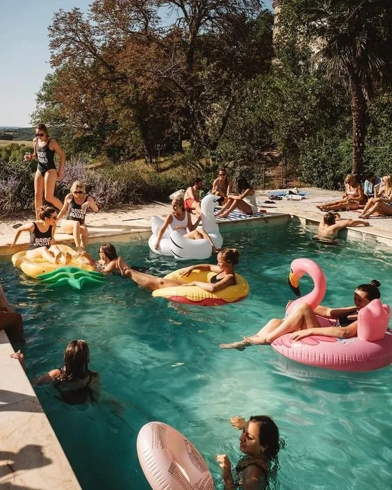 VERT Summer Pool Party