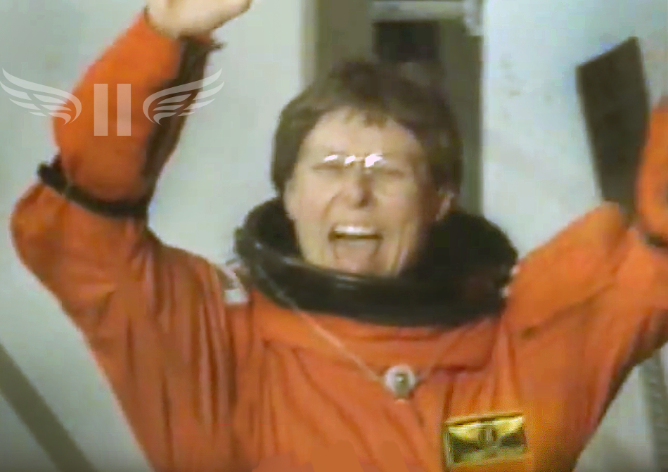 RobertaBondar.png