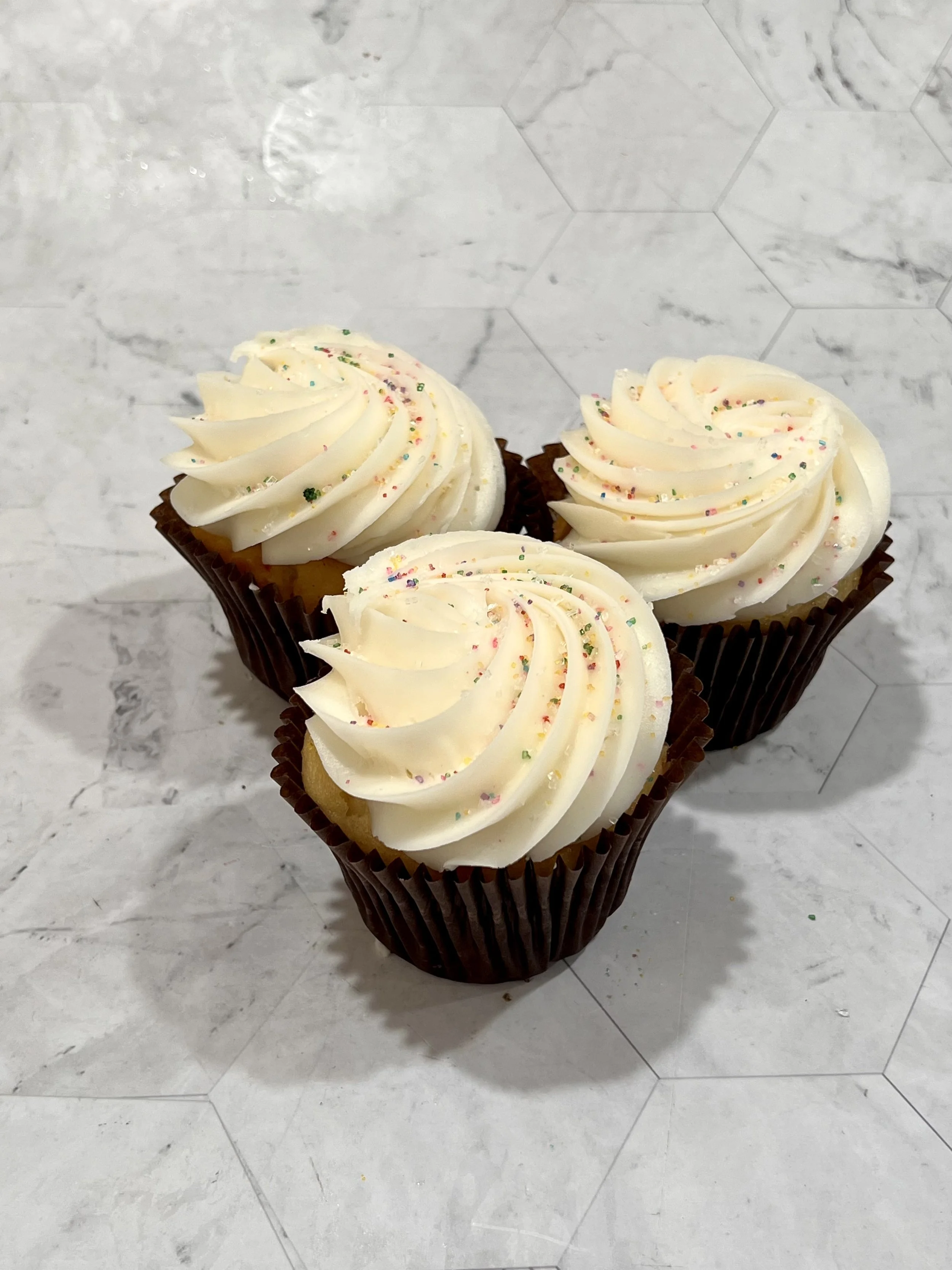 SIMPLY VANILLA - vanilla cake, vanilla buttercream (color changes seasonally)