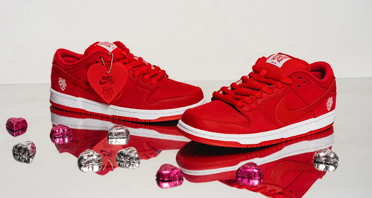Girls don’t cry, Nike sb Dunk Low via Nikekicks.com