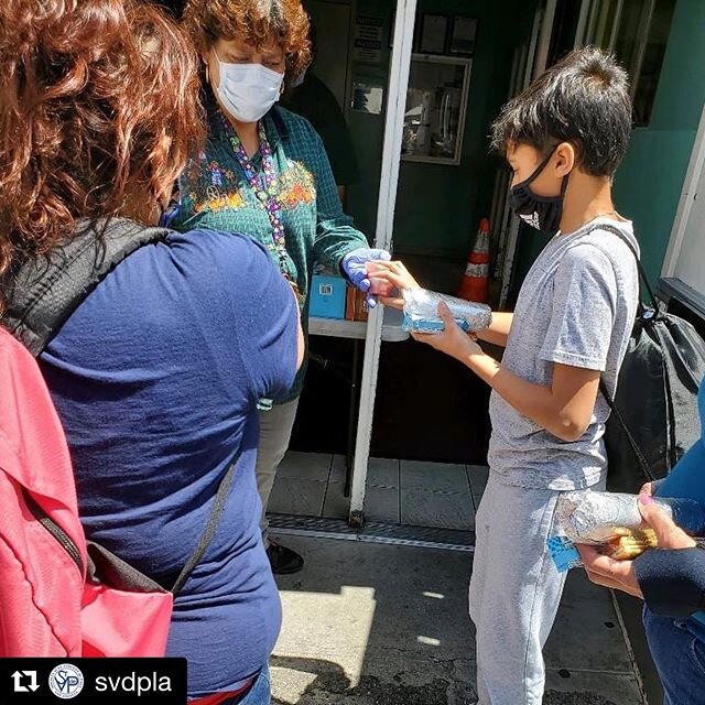 #Repost @svdpla
・・・
Thank you @gloriashp, @theknottedapron and @negra_consentida07 for your delicious and generous donation to our homeless shelter! If you have the means, please support such wonderful small business during these trying times!
.
.
.
