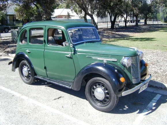 austin8rhf.JPG