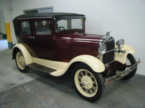 Ford Model A Leatherback Sedan 1928
