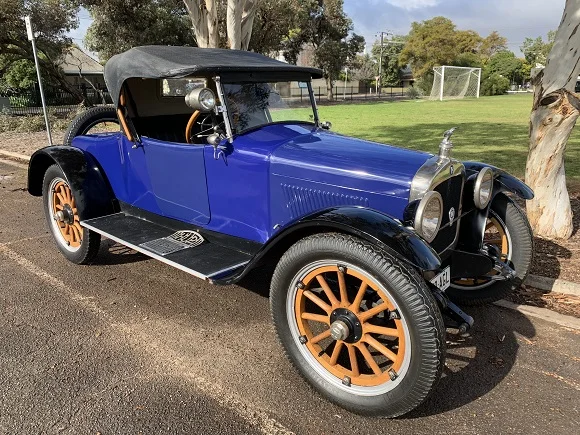 Hupmobile Model R1 Roadster 1918