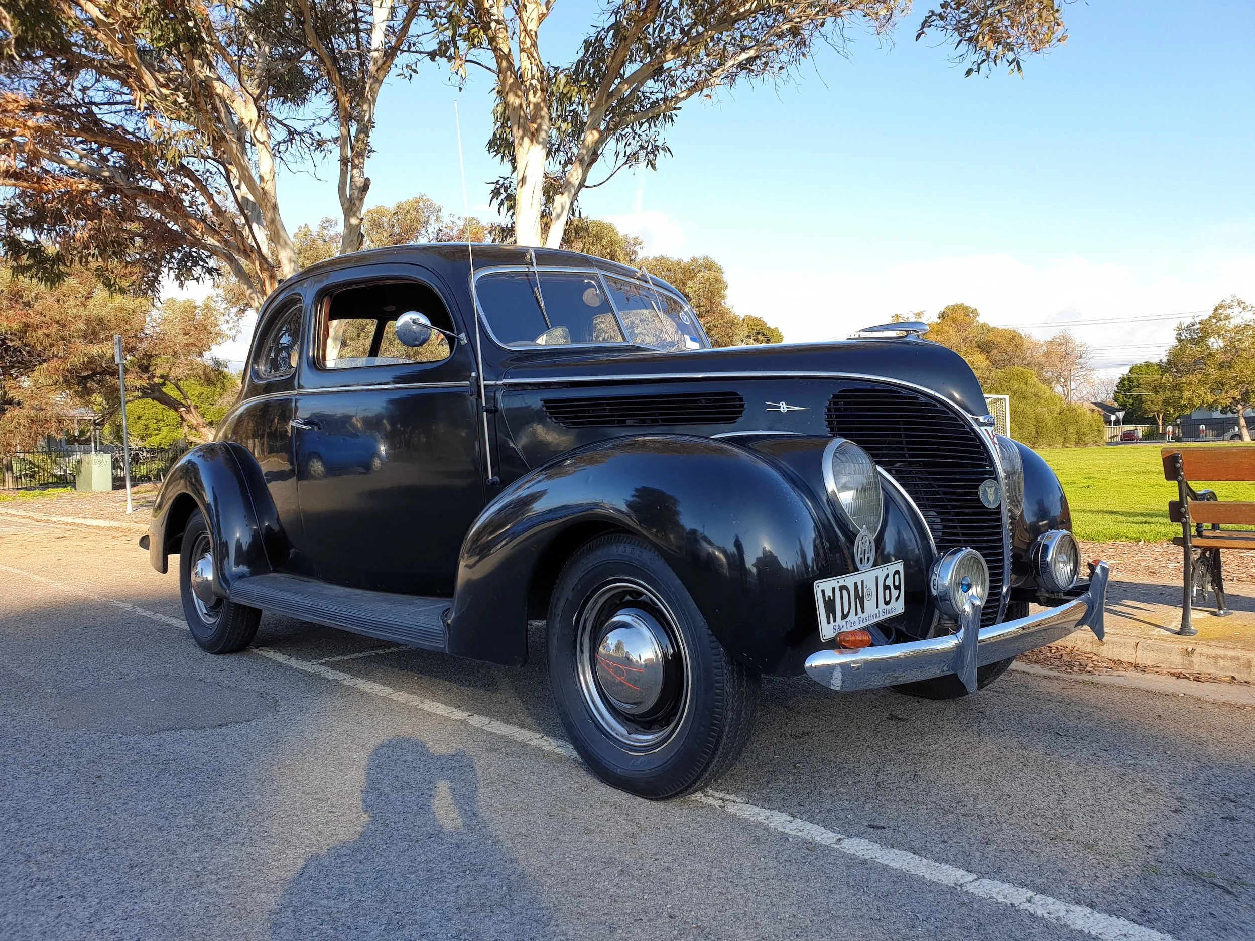 Ford  V8 Deluxe Club Coupe 1938