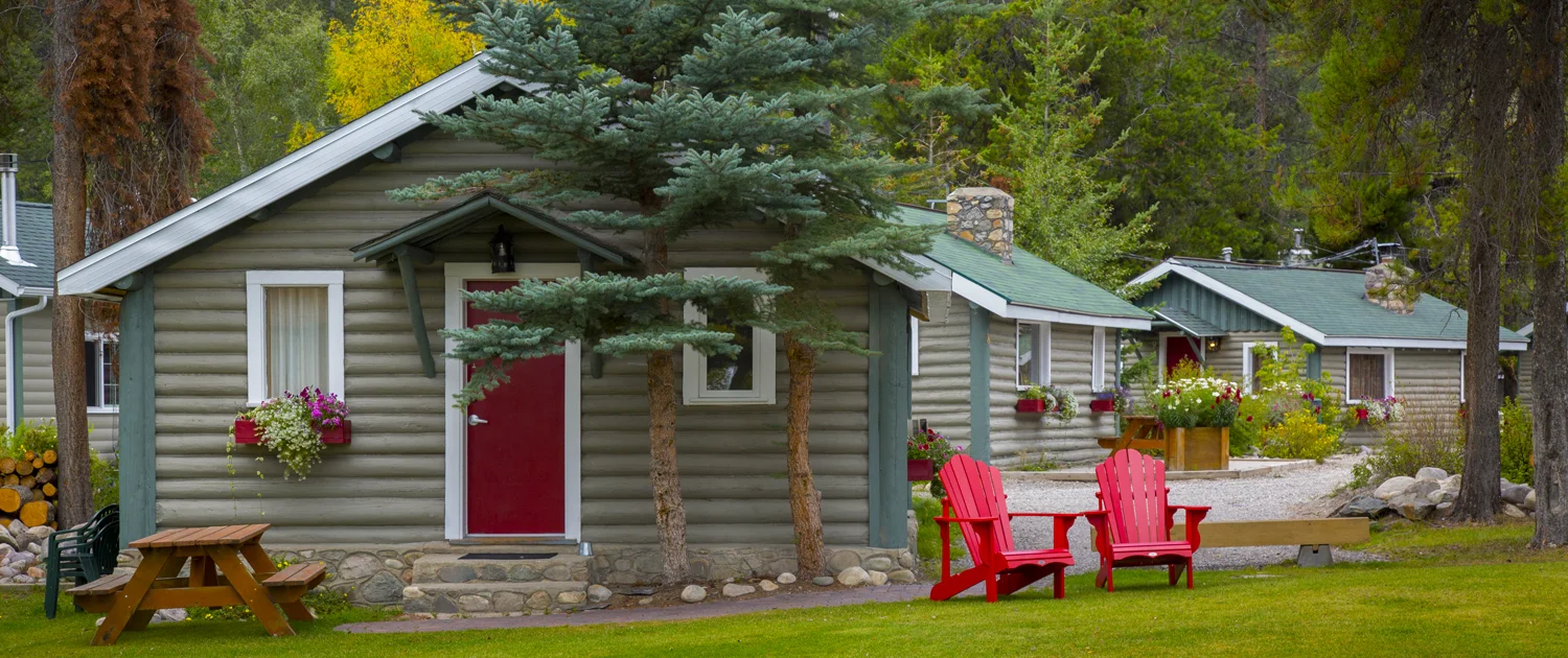 Cabins.jpg