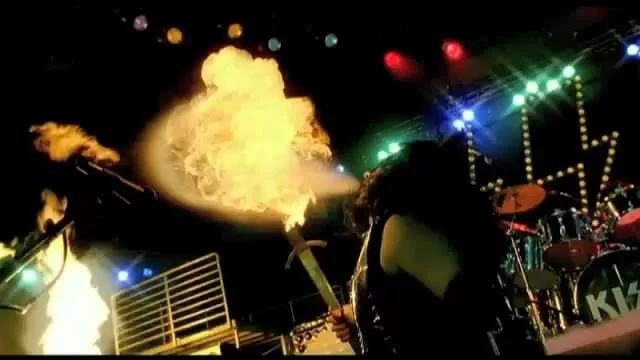 Holiday Inn EXPRESS – KISS