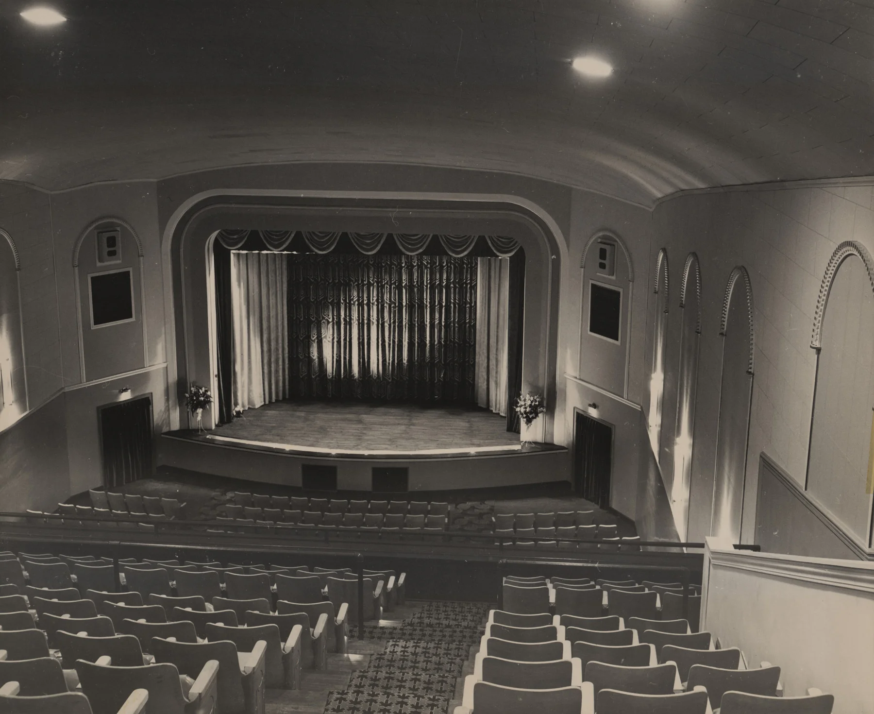 The Appalachian Theatre following its 1950 post-fire renovation. Image courtesy of C. J. and Pauline Hayes.