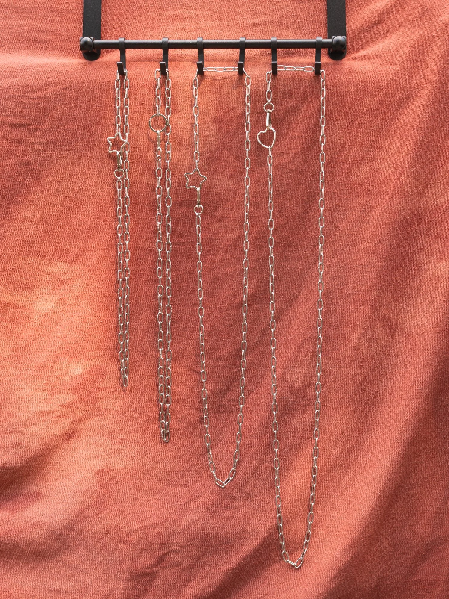 BELTCHAINS_009.jpg