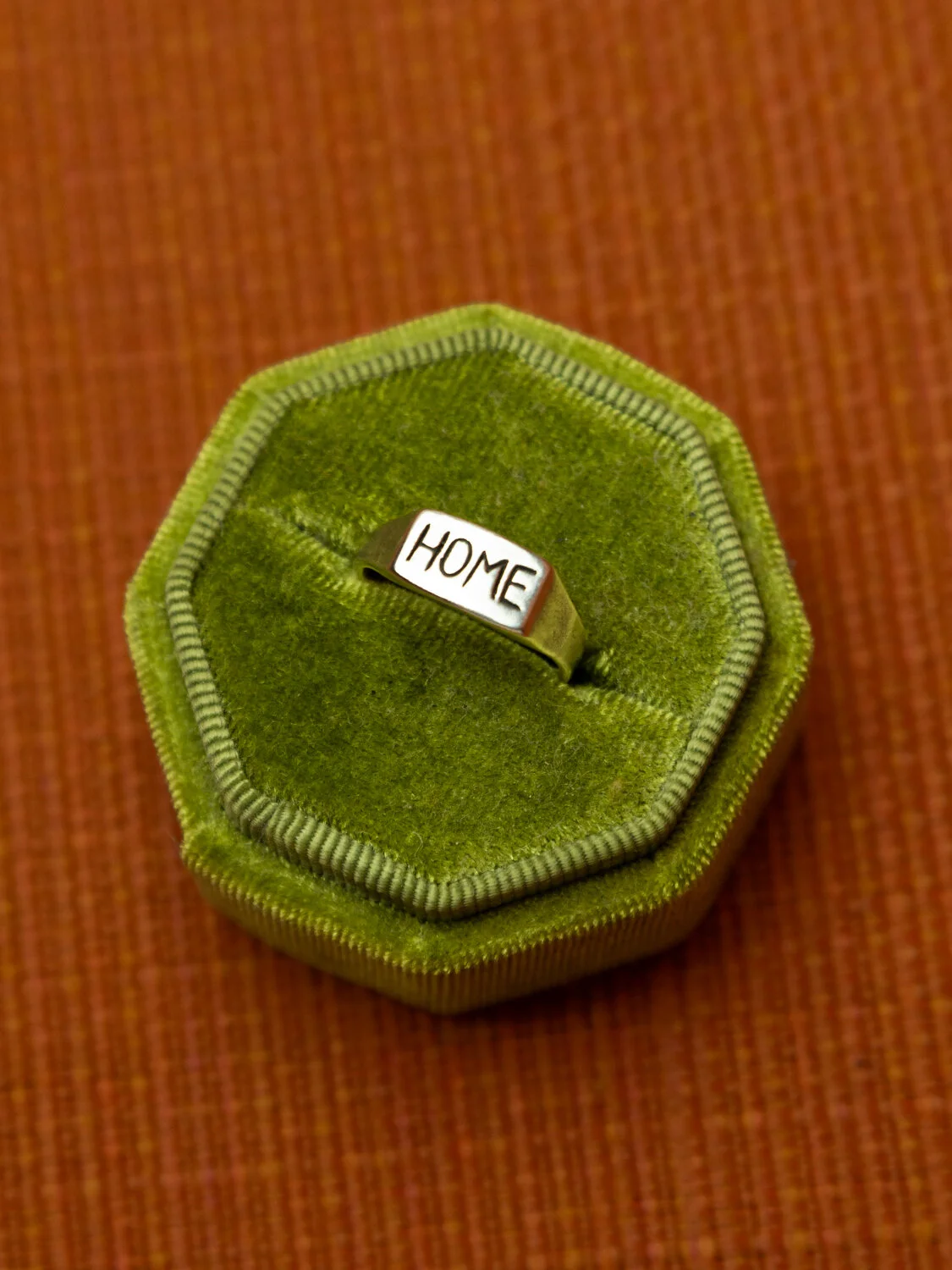 2E8CE6CD-83EA-4D27-9725-89C41B55DC36