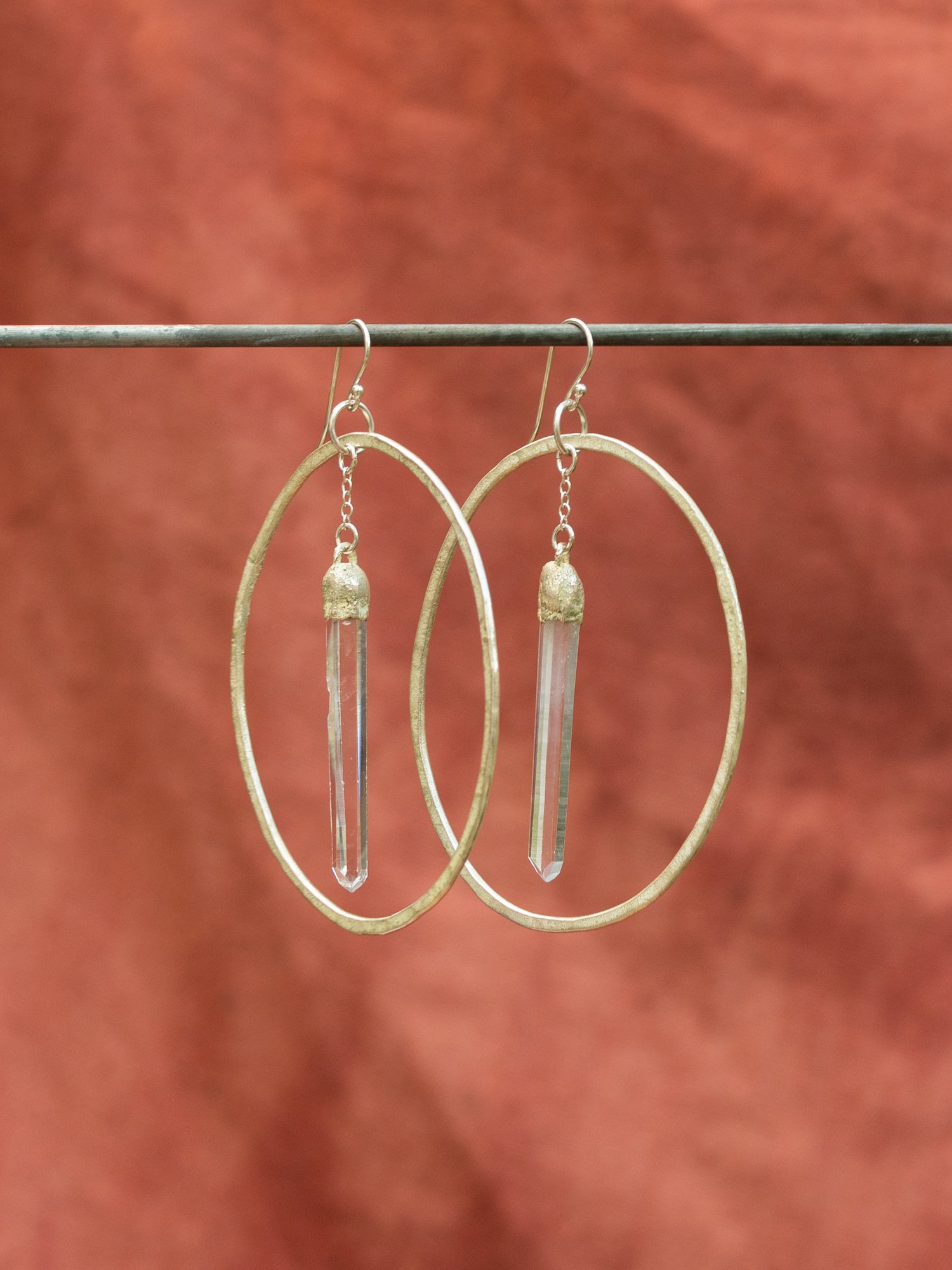 QUARTZ ORBIT XL HOOPS