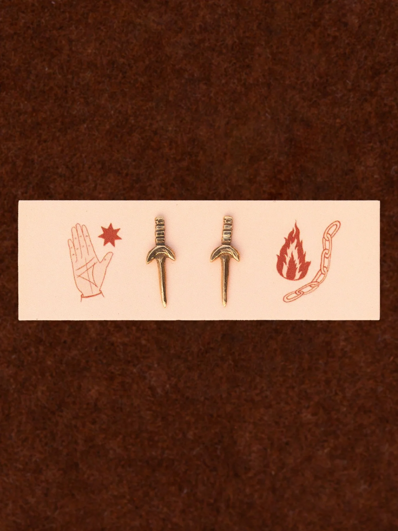daggerstuds_brass.jpg