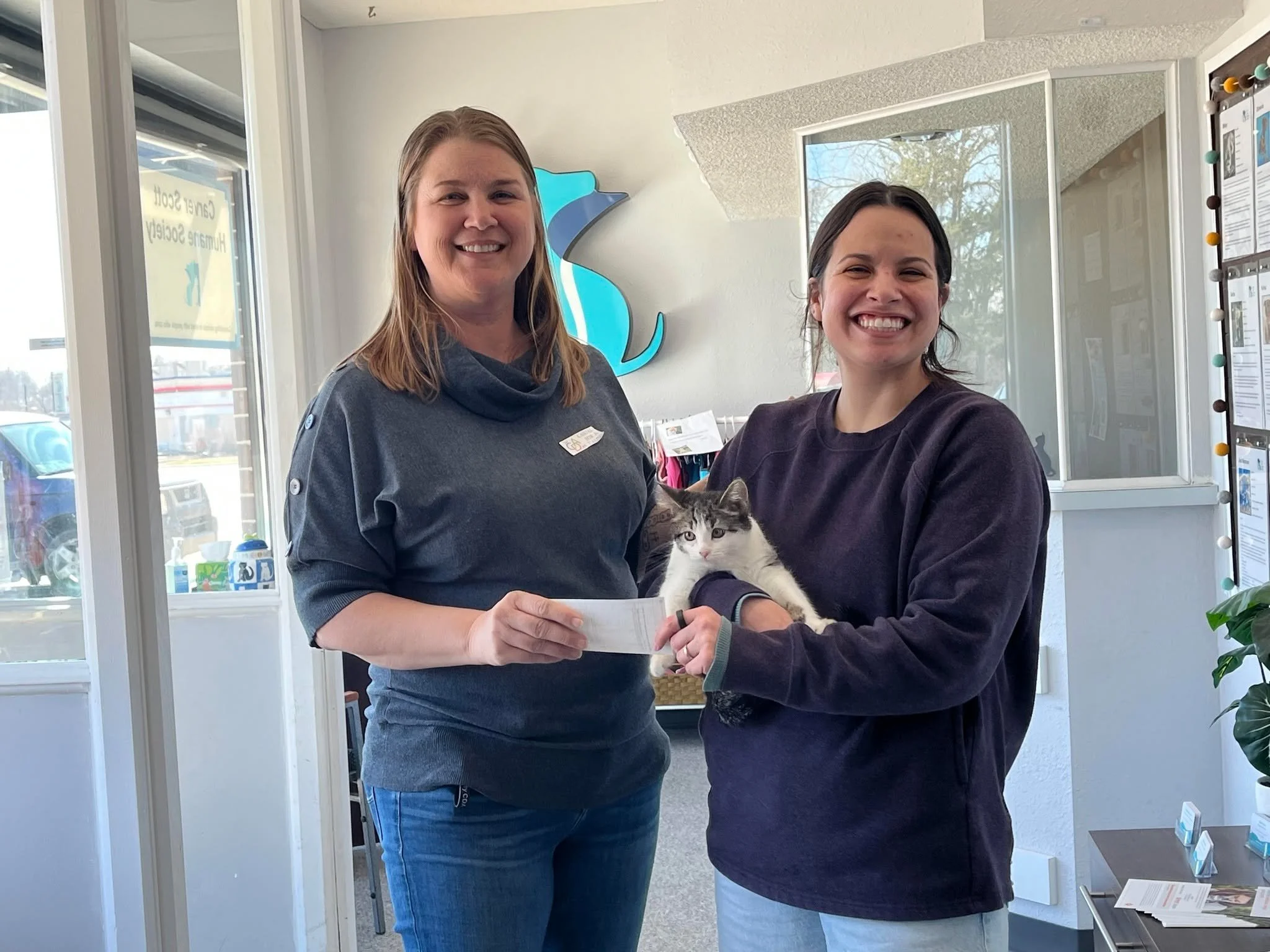 It takes a community to make this work possible 💙

A huge thank you to the employees of the Carver County Community Development Agency (CCCDA) who recently stopped by with a generous donation! Their team pools funds together and votes on organizatio