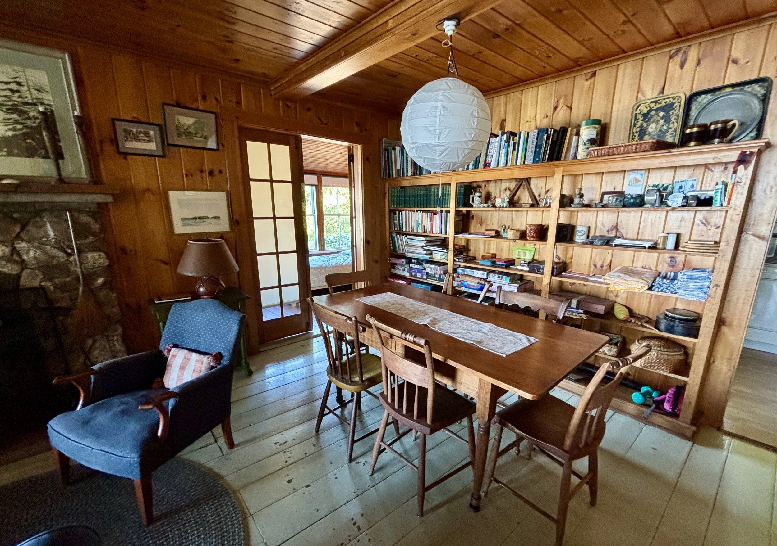 dining room table.jpg