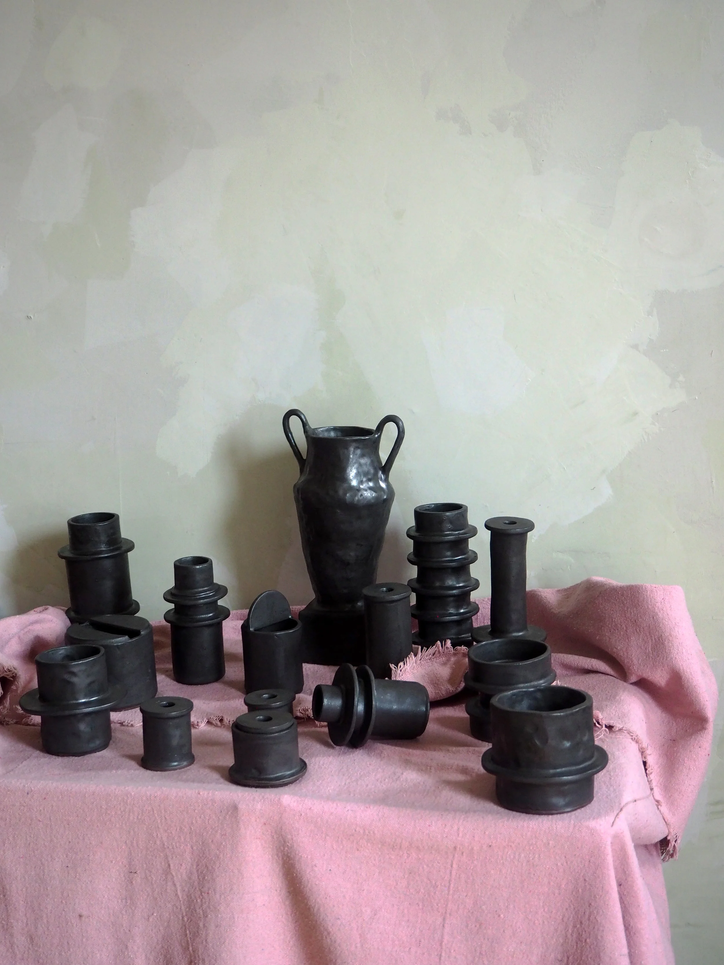 Ceramicist Aviva Rowley
