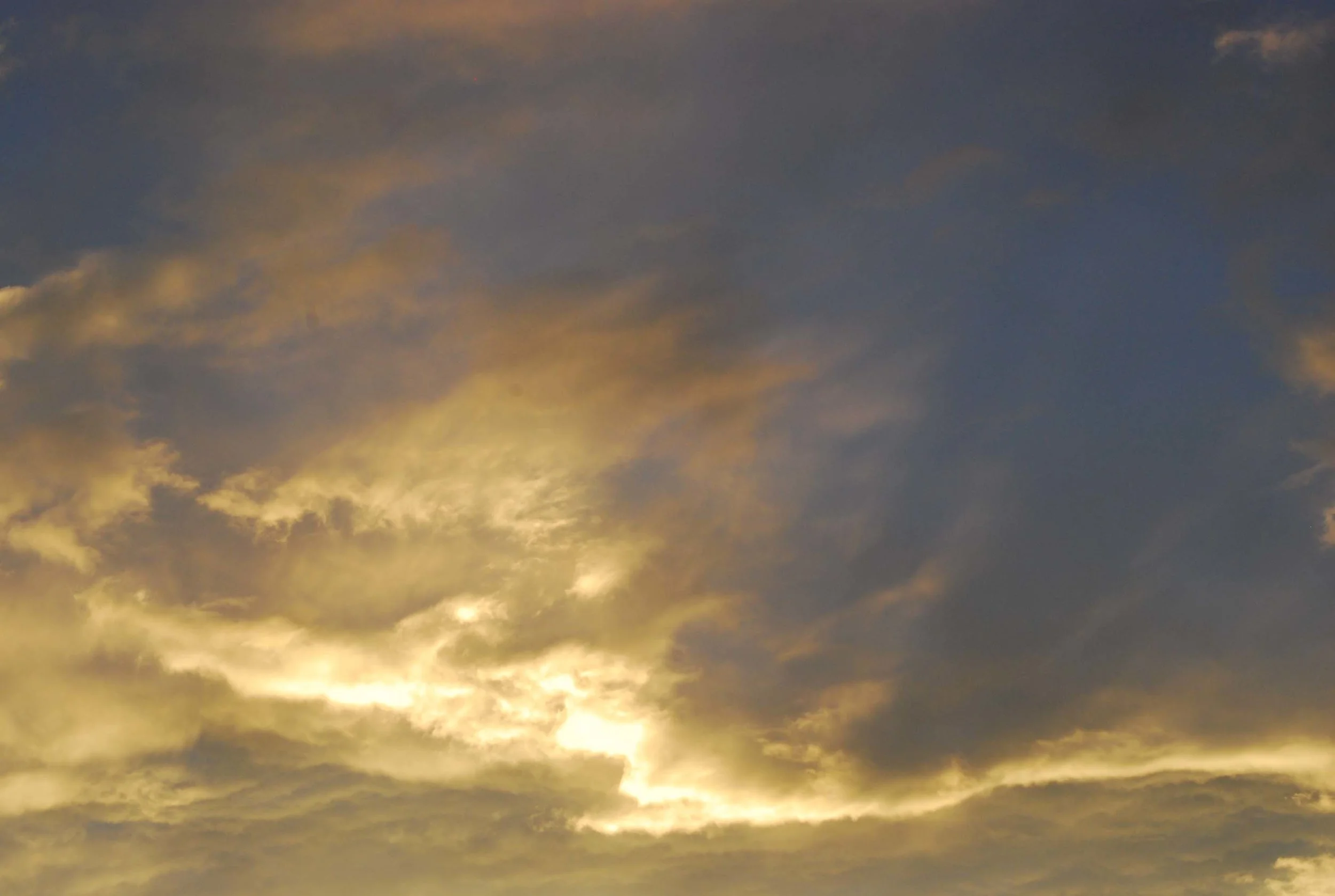 clouds_tas.jpg