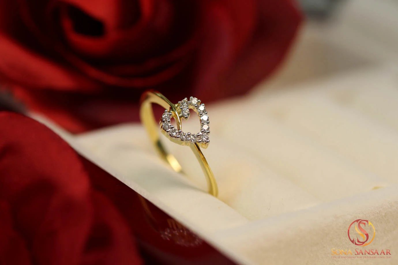 Heart Diamond Studded Cocktail Ring