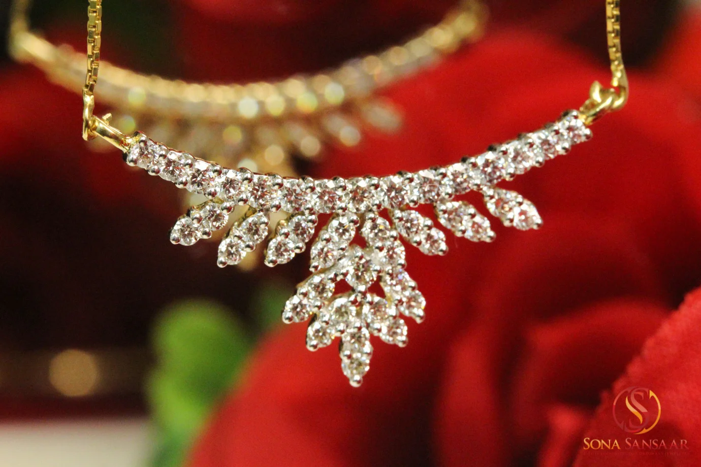 Leaf-Style Diamond Tarmanya Pendant