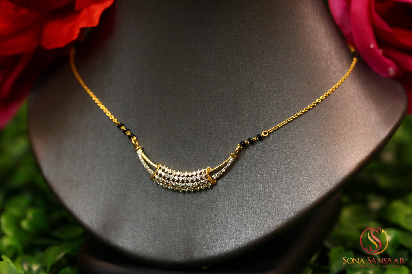Diamond 1/3 Cylinder Pendant Mangalsutra