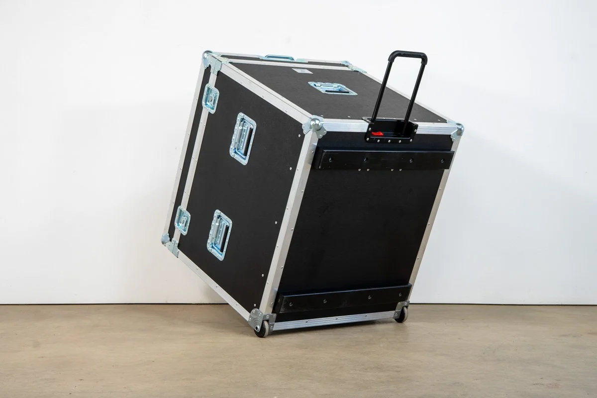 _slamhammer_audio_custom_wheel behind_case_roadcase_3.jpg
