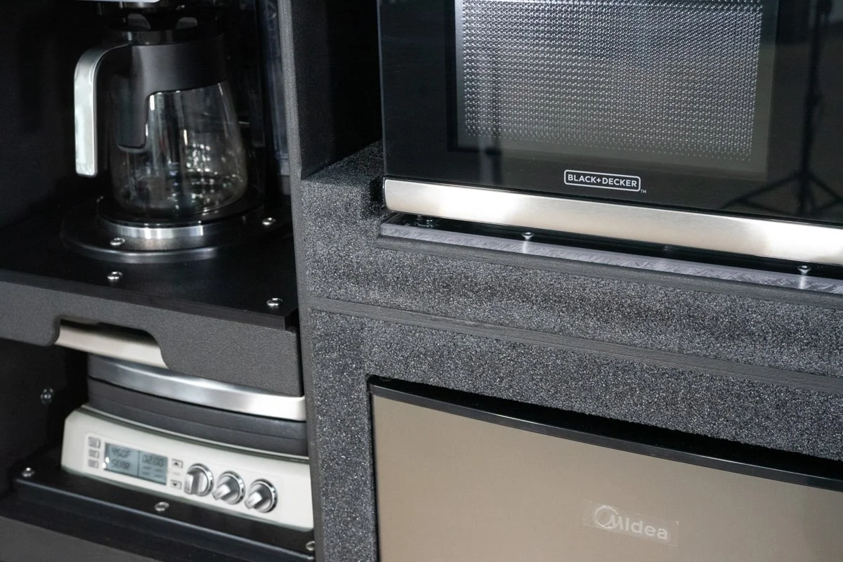 _slamhammer_kitchenette_custom_amenities case_shockmount_foam_.jpg