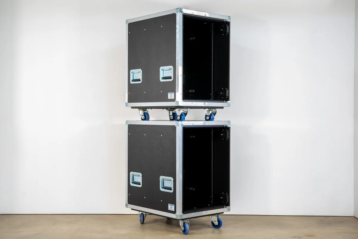 _slamhammer_slam rack_third pack_pocket door_16U_rack_stacked open_.jpg