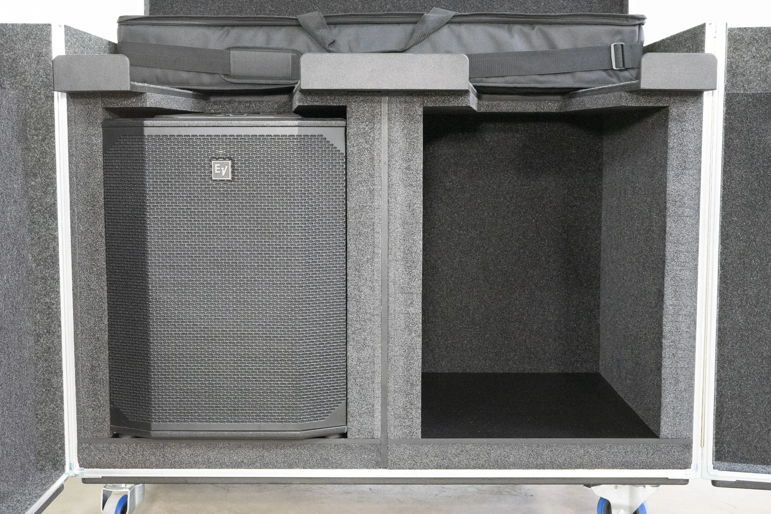 ev-evolve70-kit-dual-door-split-clamshell-3.jpg