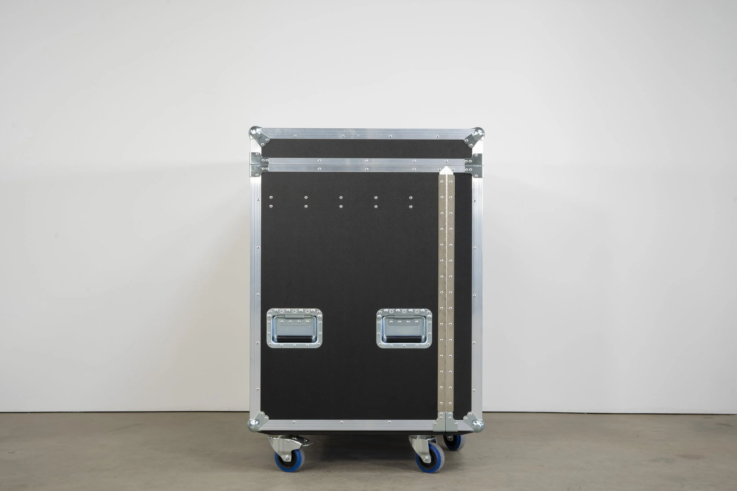 ev-evolve70-kit-dual-door-split-clamshell-15.jpg