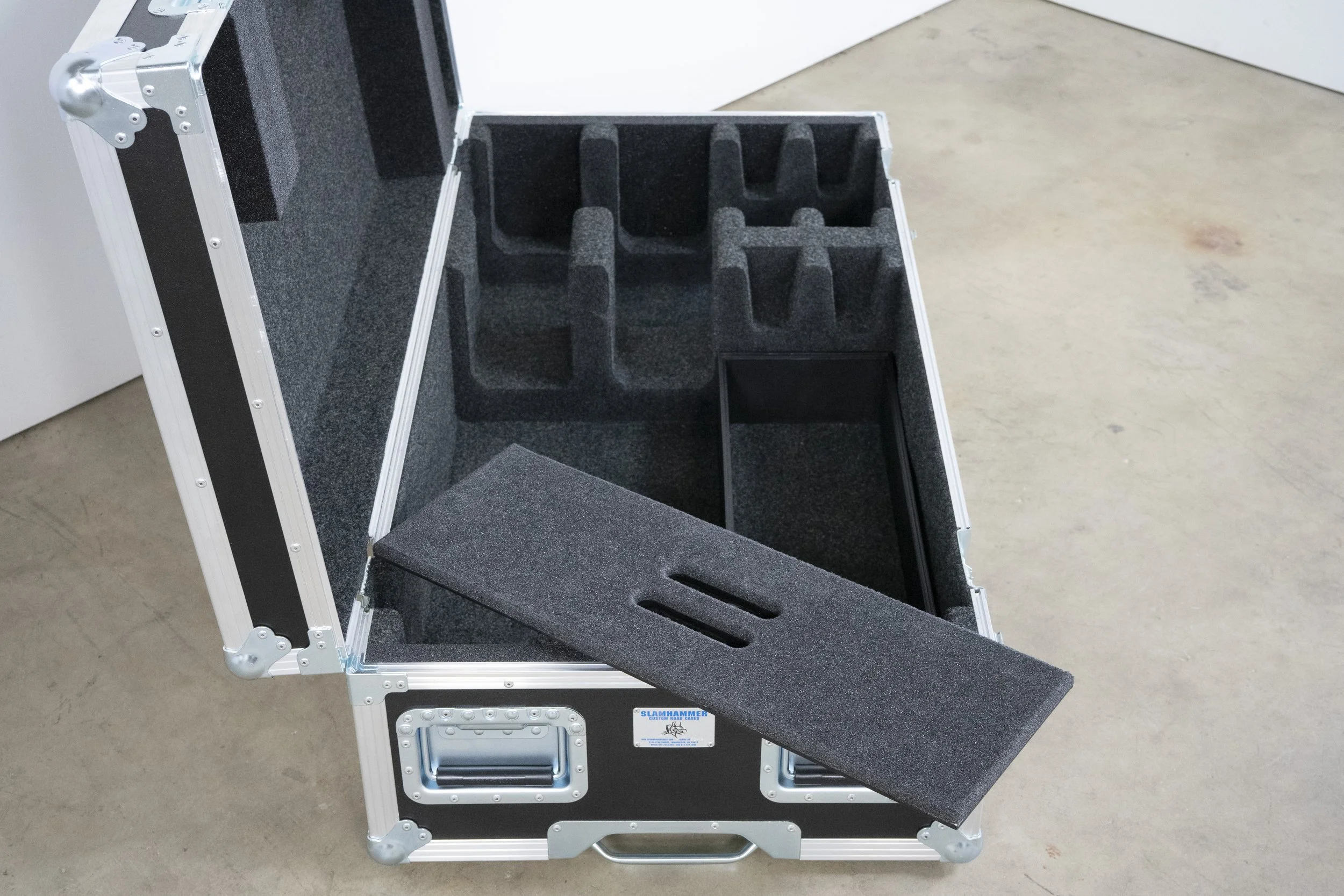 ev-evolve7090-topspoles-briefcase-18.jpg