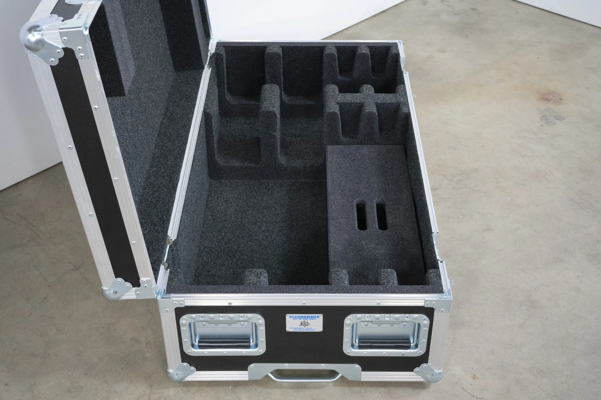 ev-evolve7090-topspoles-briefcase-21.jpg