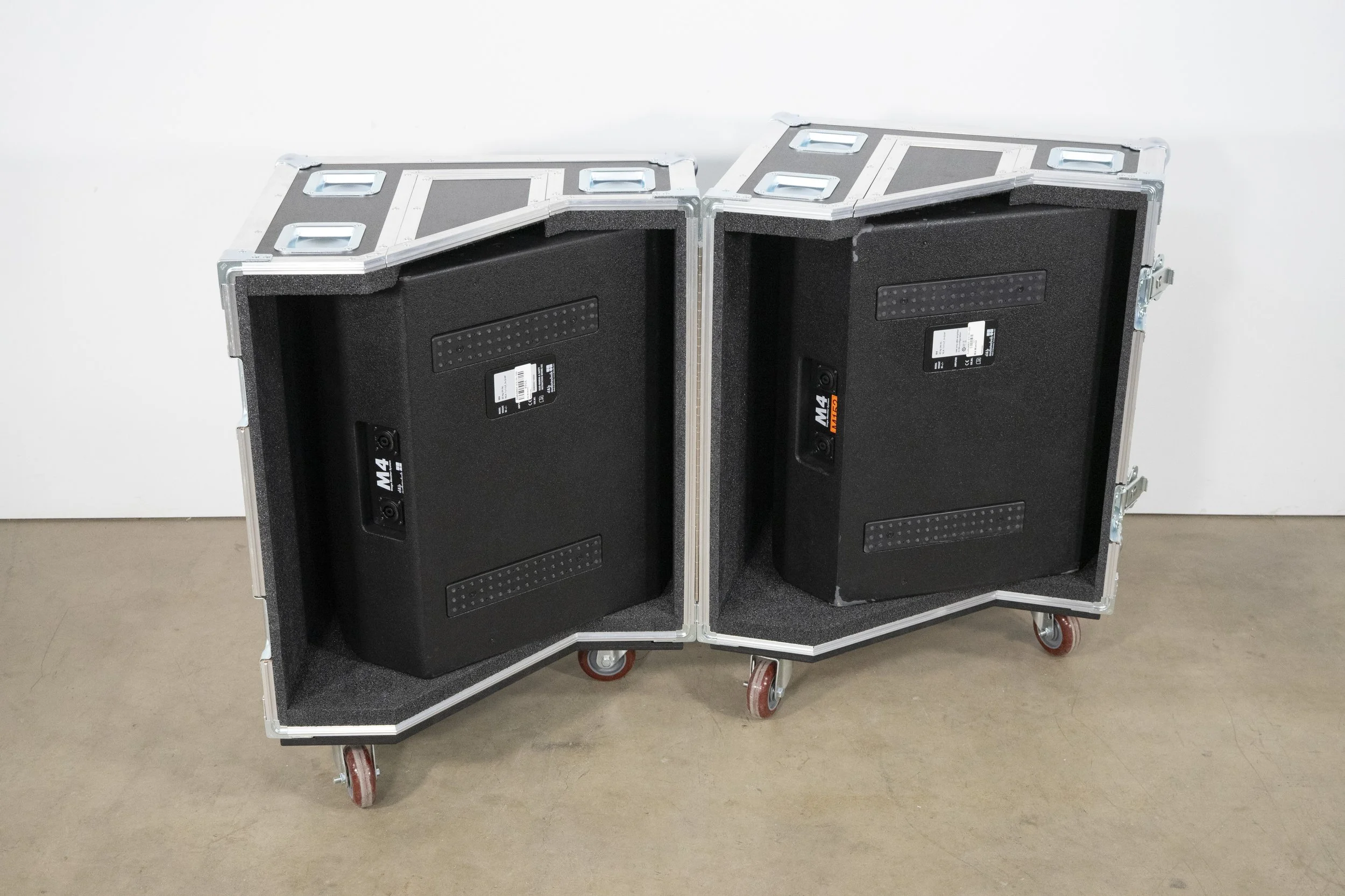 db-m4-clamshell-11.jpg