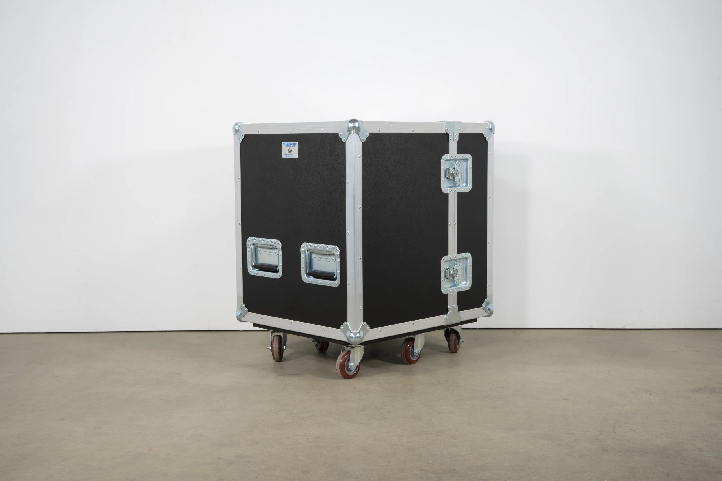 db-m4-clamshell-17.jpg