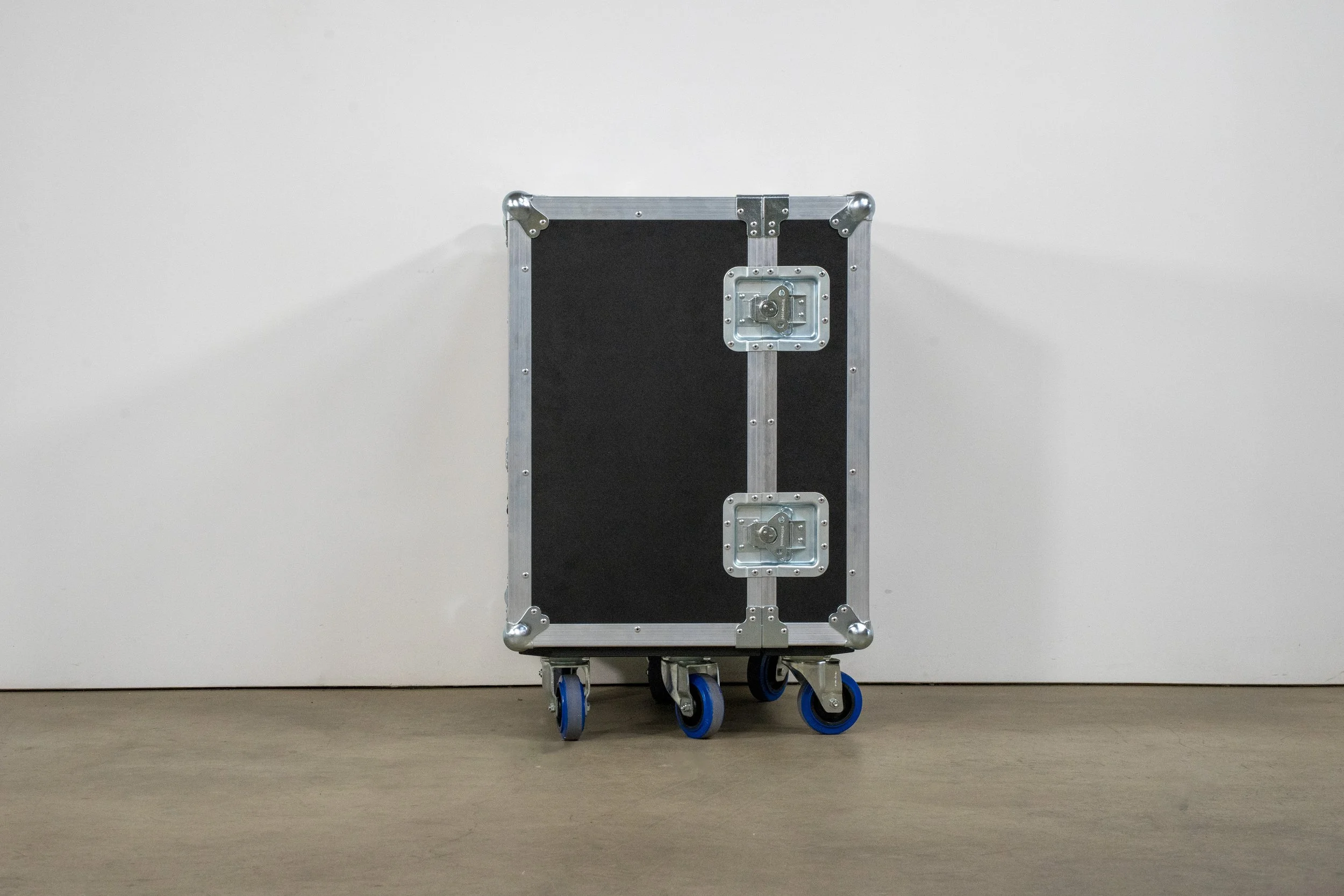 meyer-x40-clamshell-4.jpg