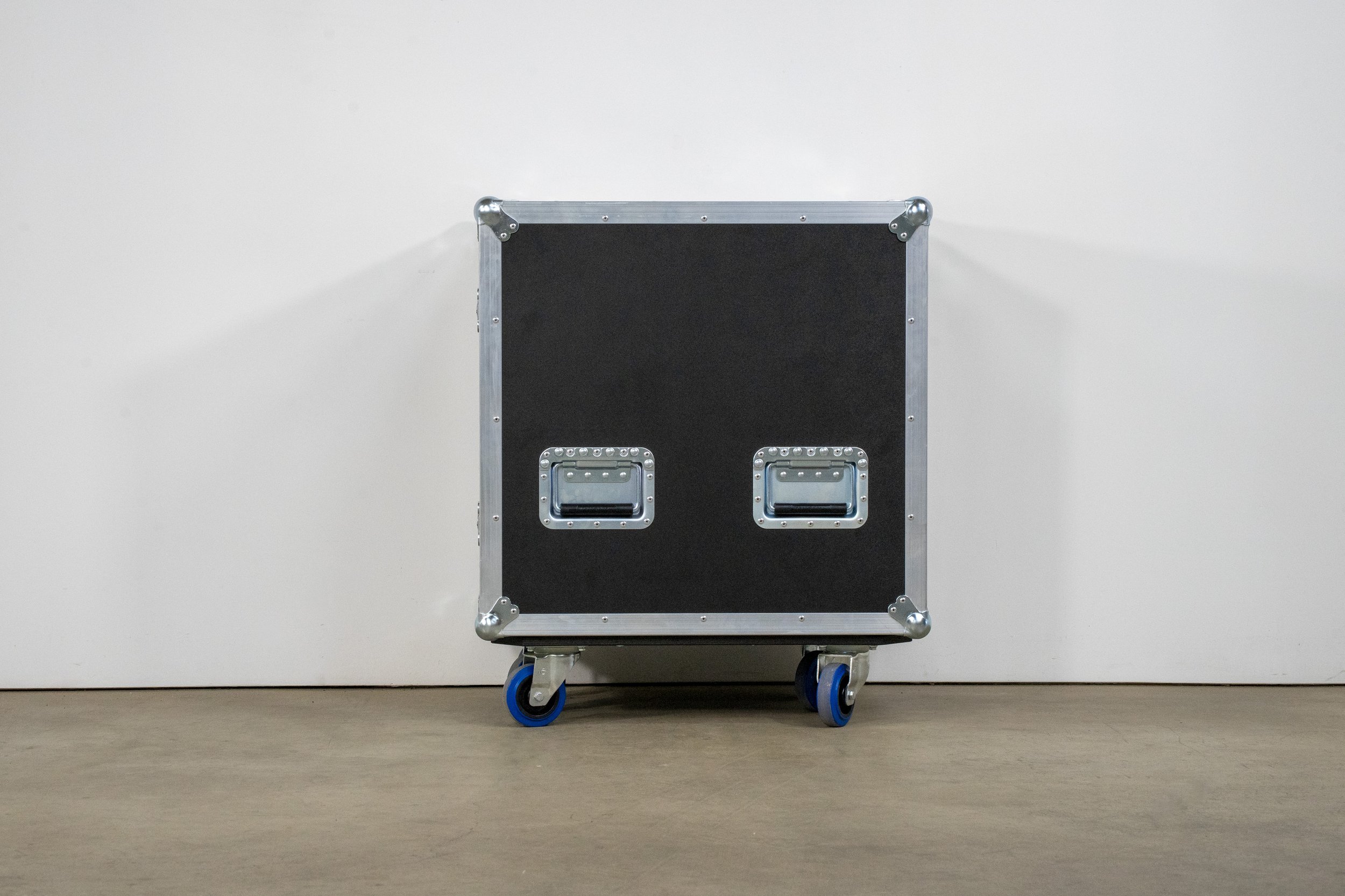 meyer-x40-clamshell-10.jpg