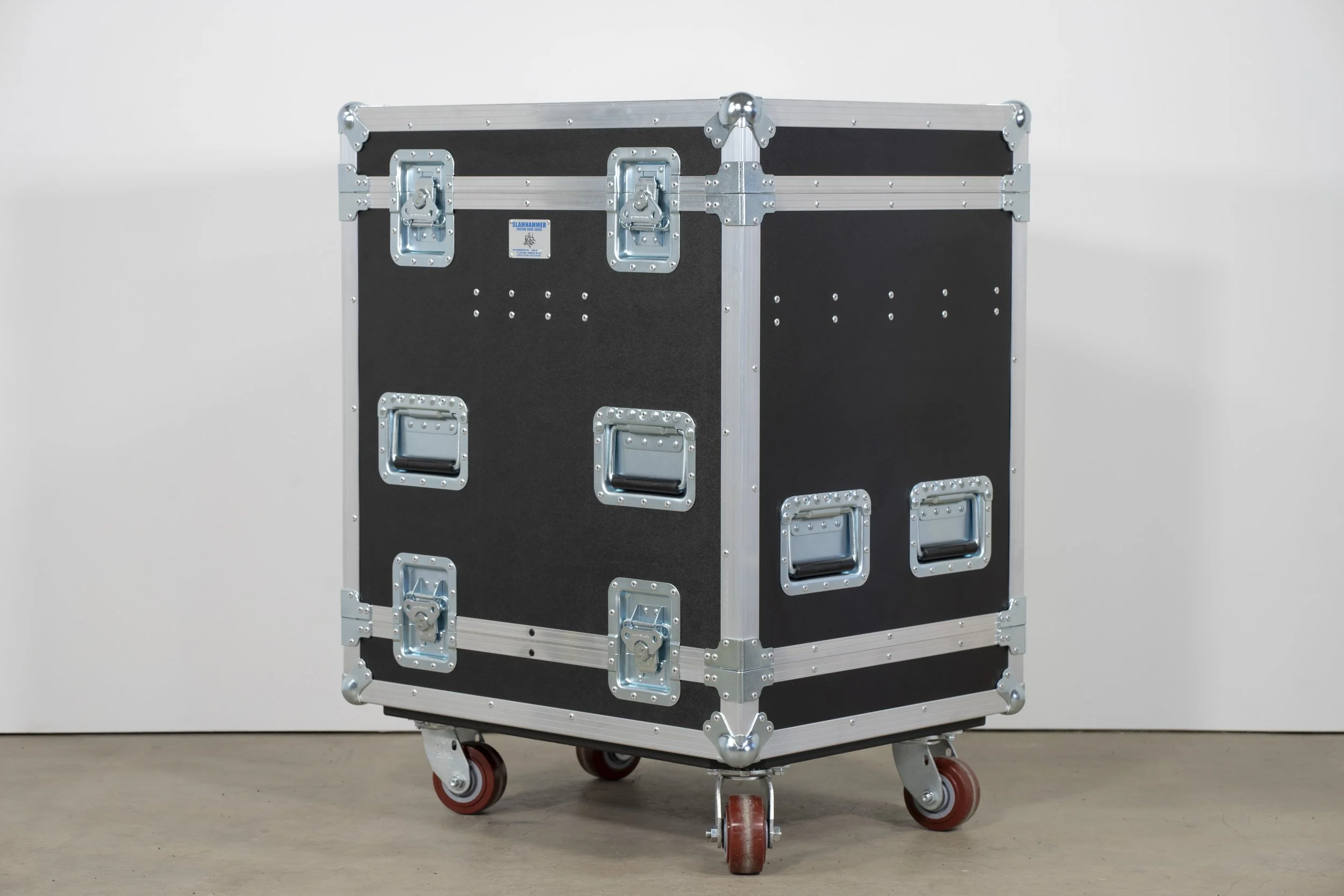 l-acoustics-x12-split-caseover-2.jpg
