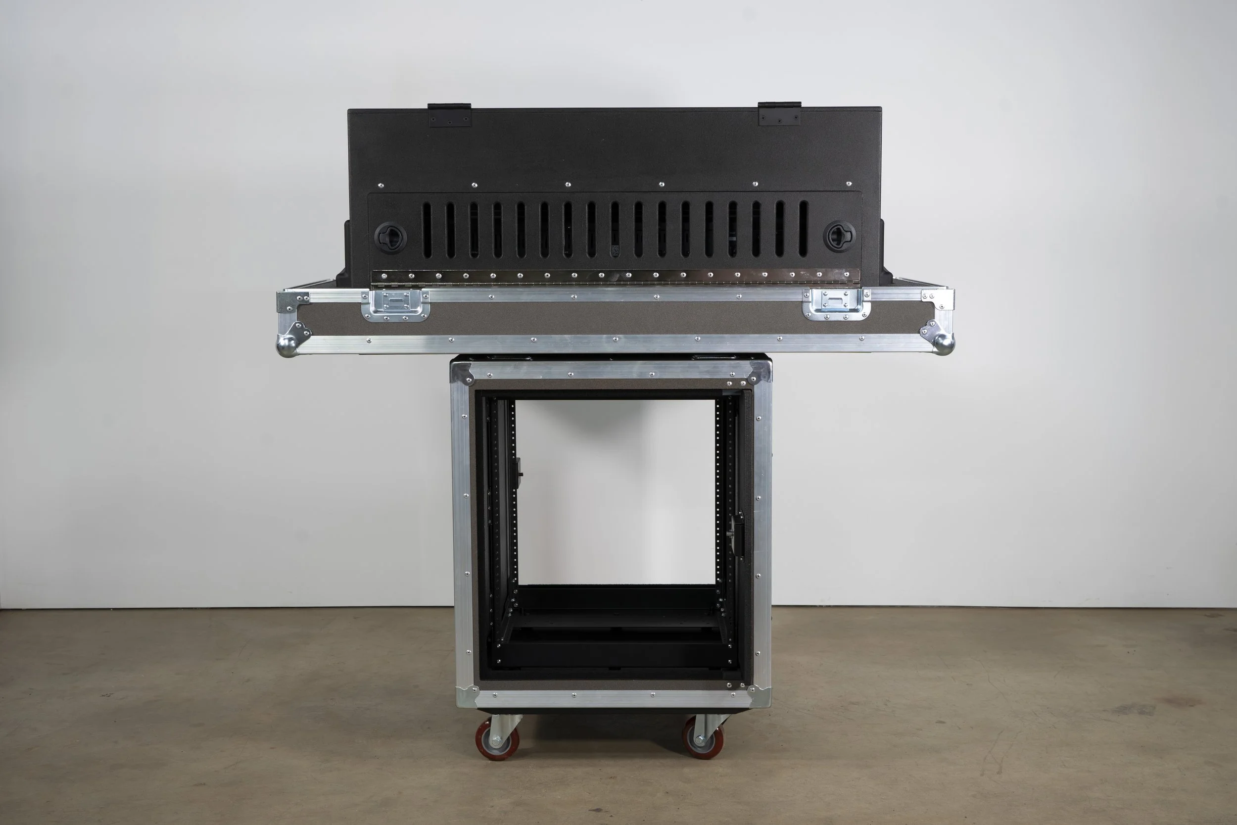 allen-heath-d-live-sd5000-split-caseover-12.jpg