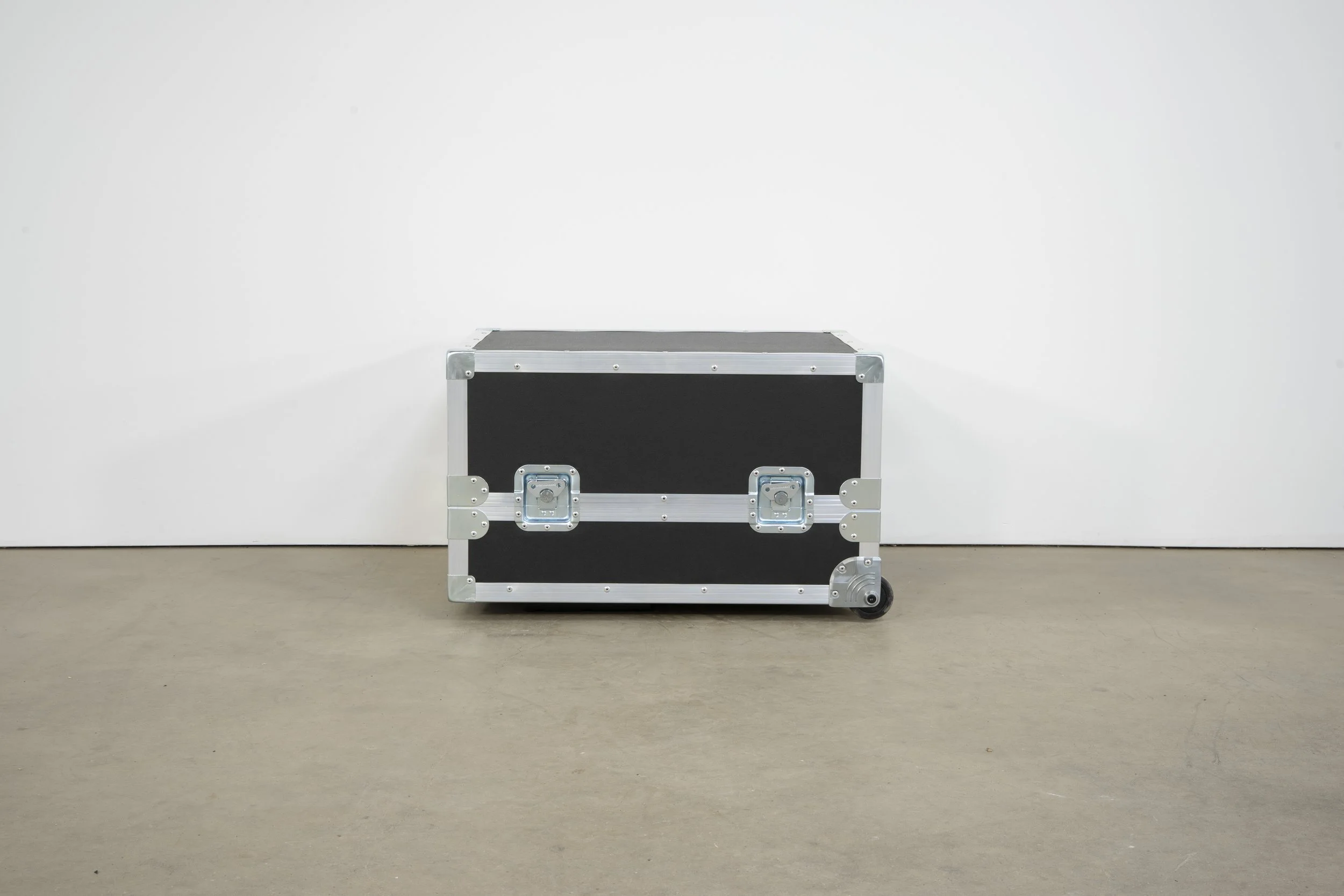 yamaha-dm7c-flight-caseover-9.jpg