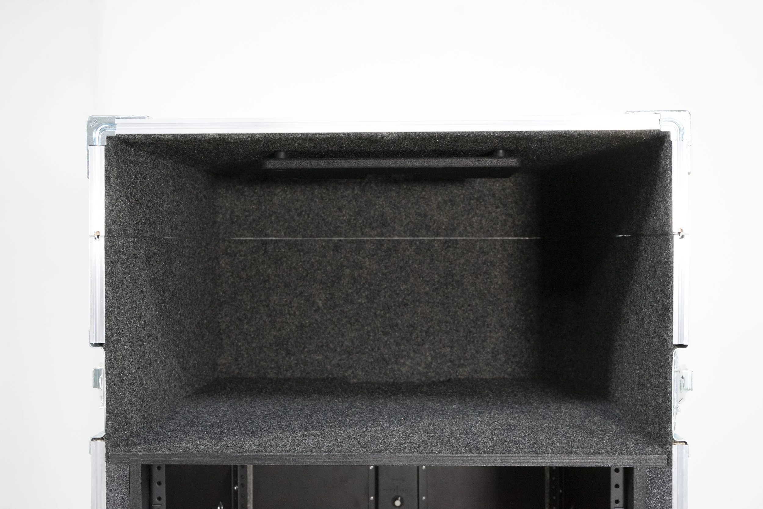 16u-production-rack-split-caseover-14.jpg