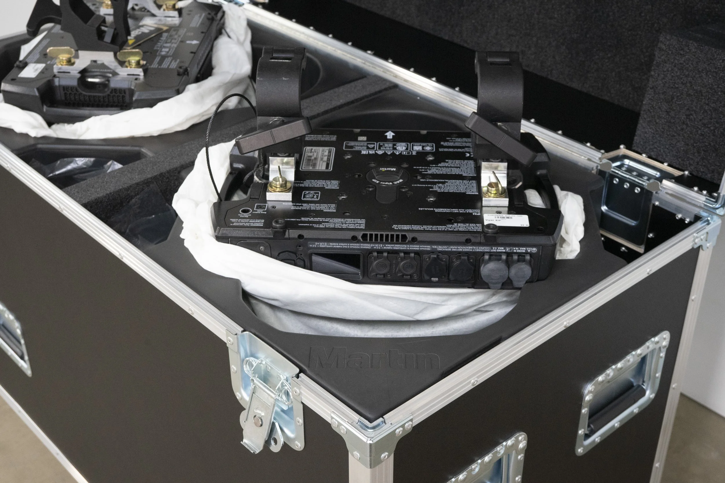 martin-mac-viper-xips-dual-trunk-4(2).jpg