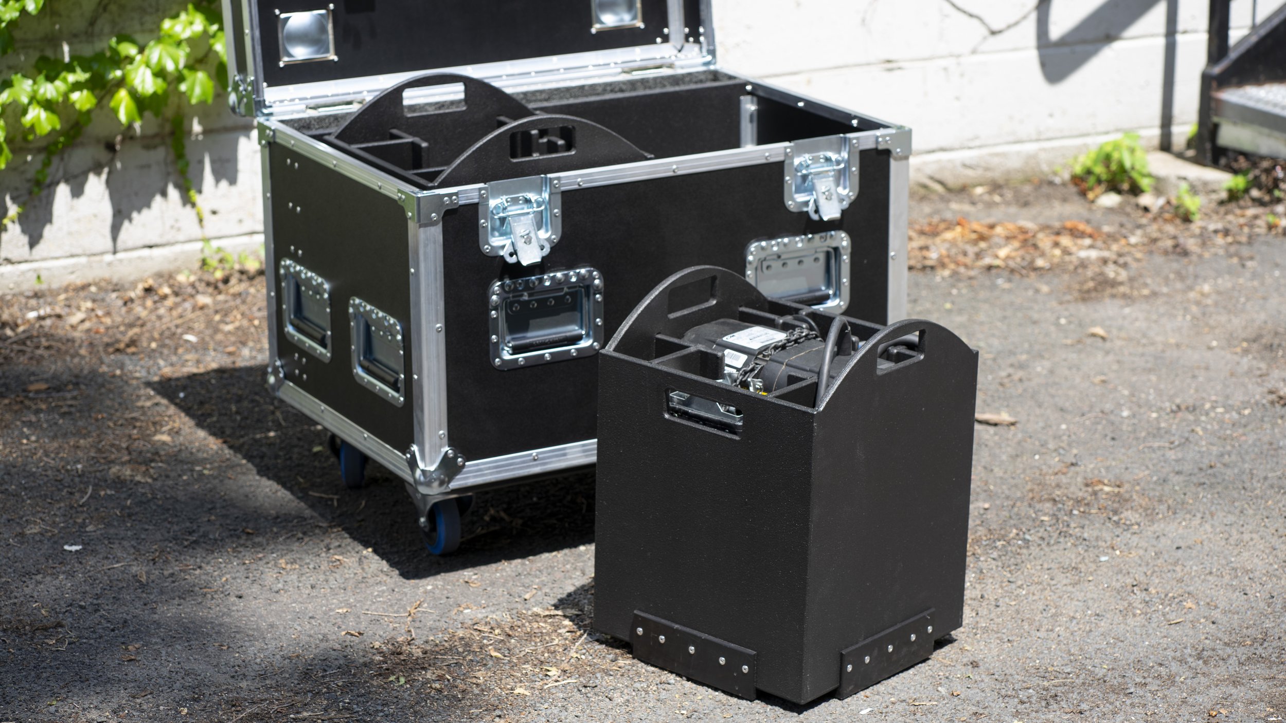two-way-removable-motor-trunk-cm-prostar-14-ton-trunk-4(1).jpg